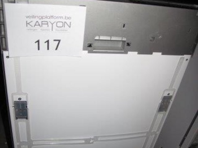 17-veiling2004