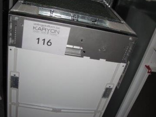 16-veiling2004